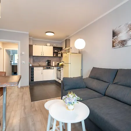 アパート Knuddi S Ferienhof, App 01